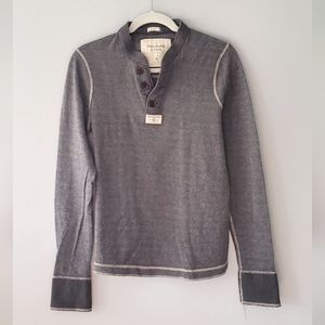 A&F long sleeve top